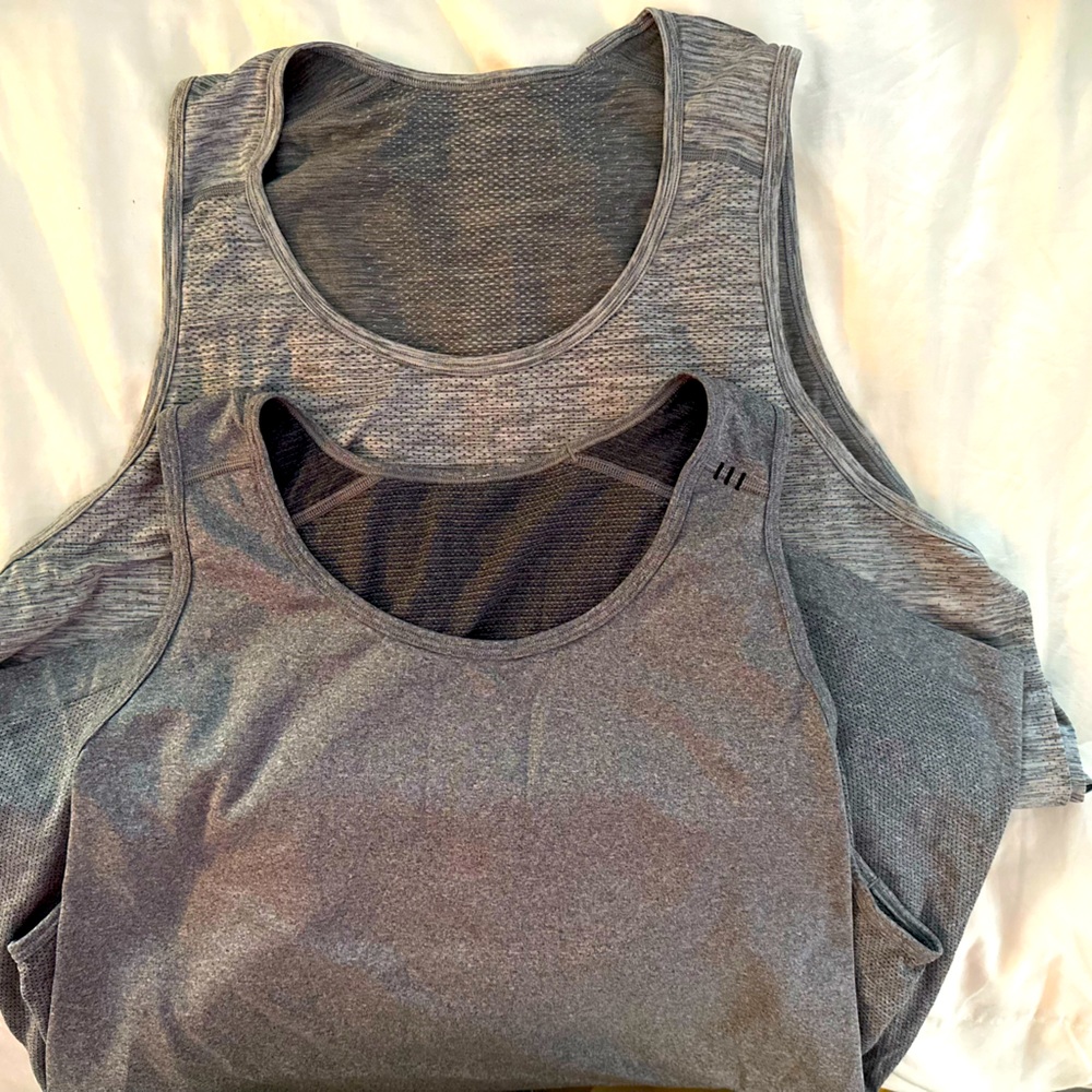Two gym tank tops XXL